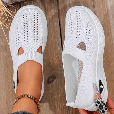 Venuesa Orthopaedic slip-on shoes