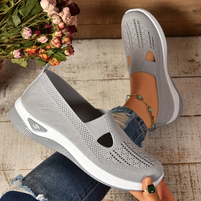 Venuesa Orthopaedic slip-on shoes