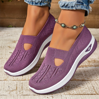 Venuesa Orthopaedic slip-on shoes