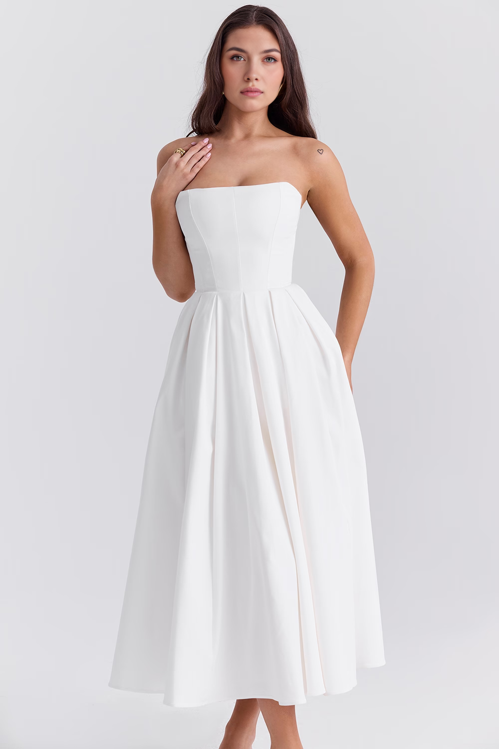 Venuesa Embroidered Bloom Dress