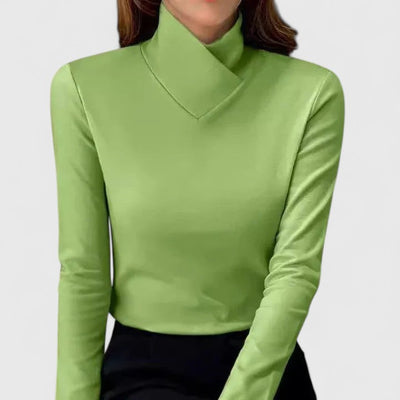 Yulienne Elegant Turtleneck