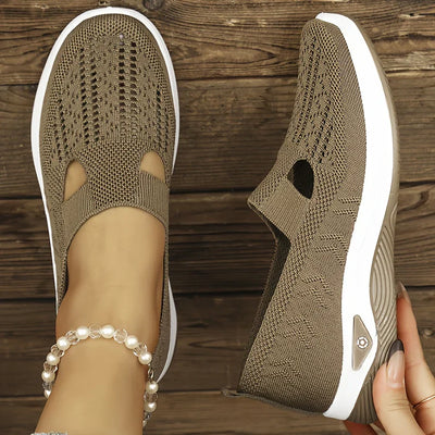 Venuesa Orthopaedic slip-on shoes