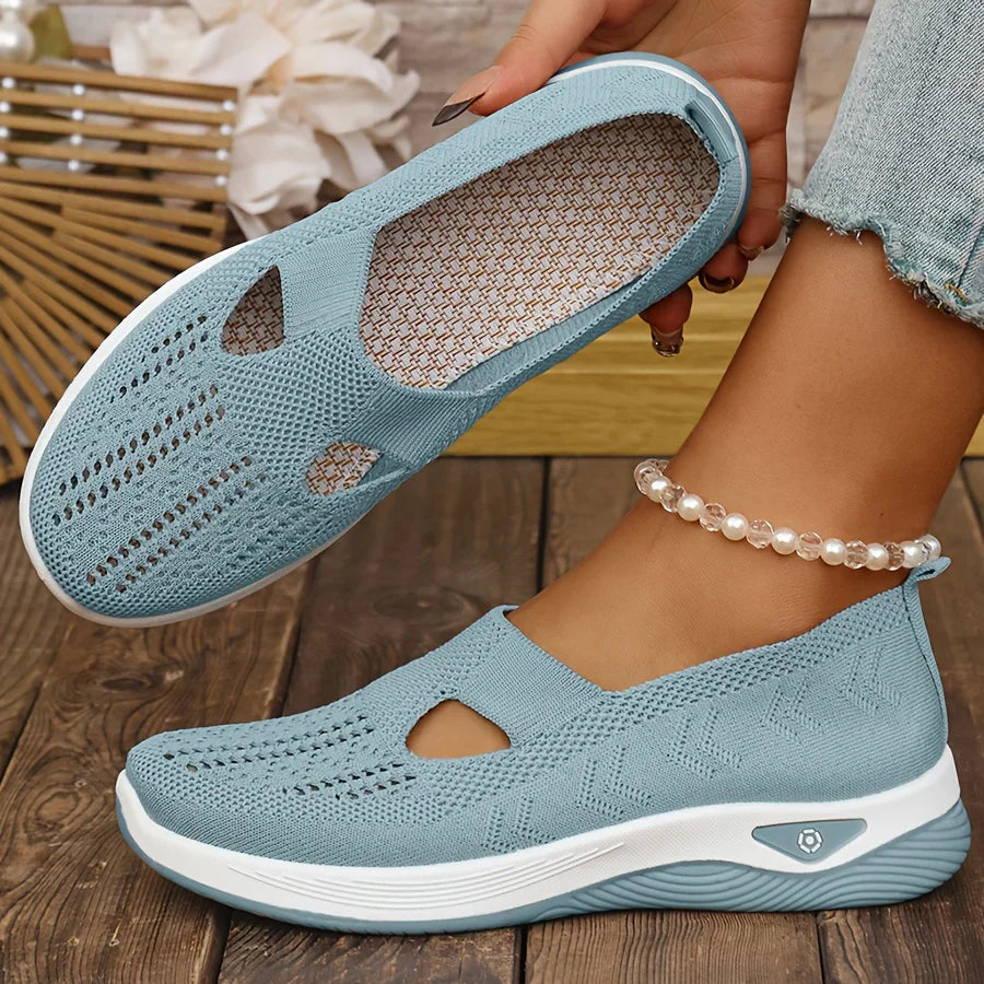 Venuesa Orthopaedic slip-on shoes